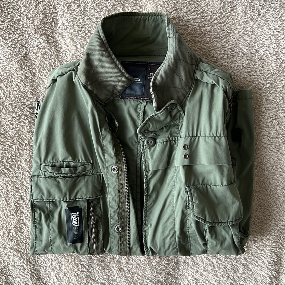 G-Star light jacket size L (fits more like M)